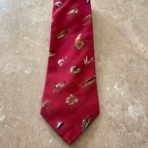 Elegant Red Feather Patterned Tie